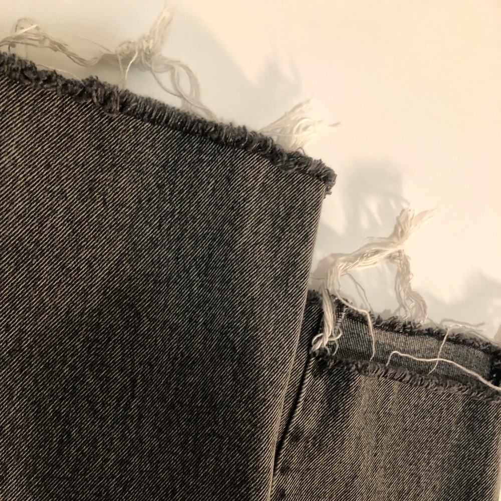 Zara Frayed Denim - Picture 4 of 8